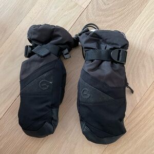 Black and Gray Winter Mittens